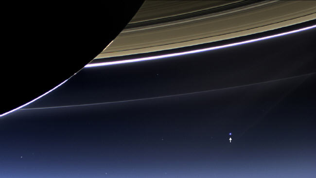 Cassini shot of Earth and moon