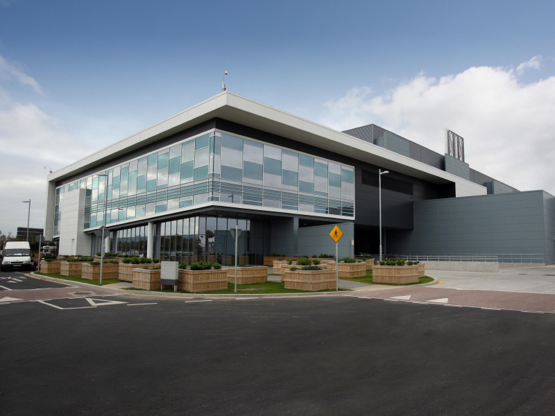 A walk 'inside' the cloud - Microsoft's Dublin data centre - Enterprise ...