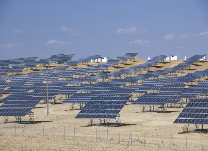 China build a 1 solar farm in desert - Earth Science | - Ireland's Technology News Service