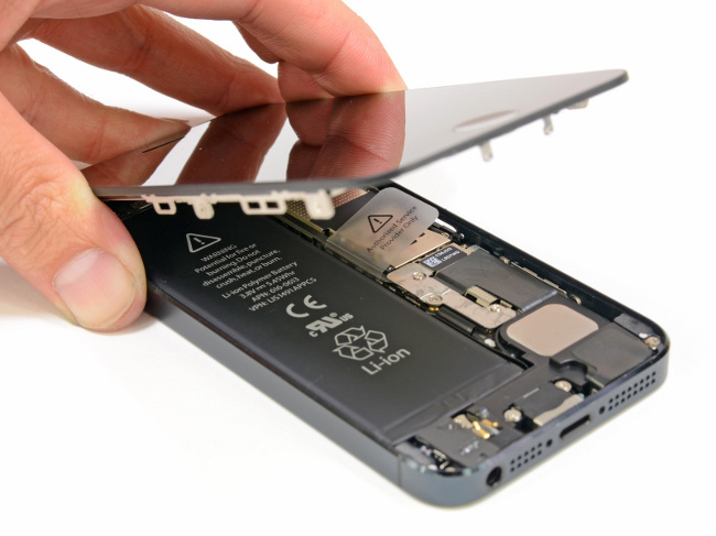 iFixit iPhone 5 teardown