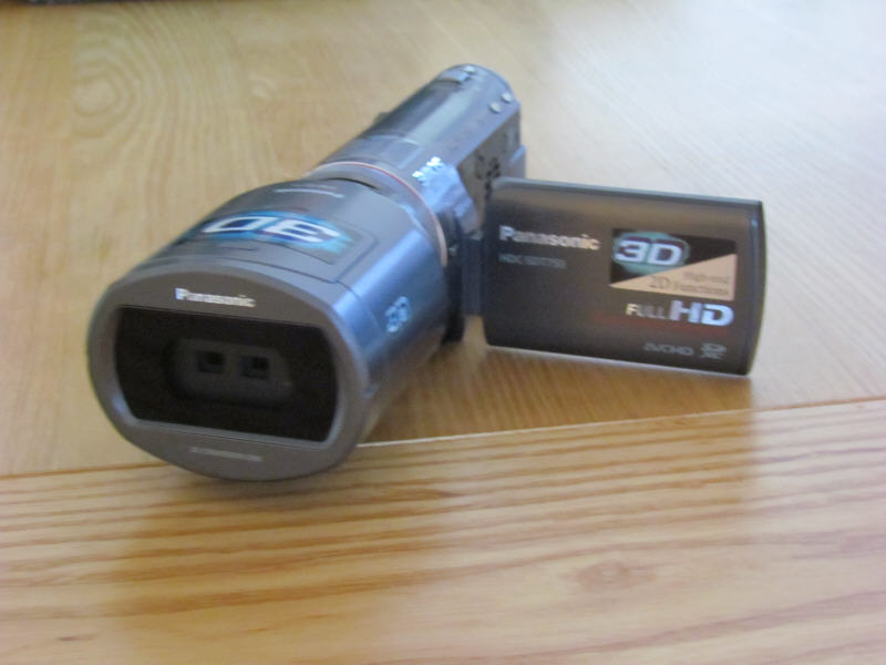Panasonic SDT750 3D camcorder
