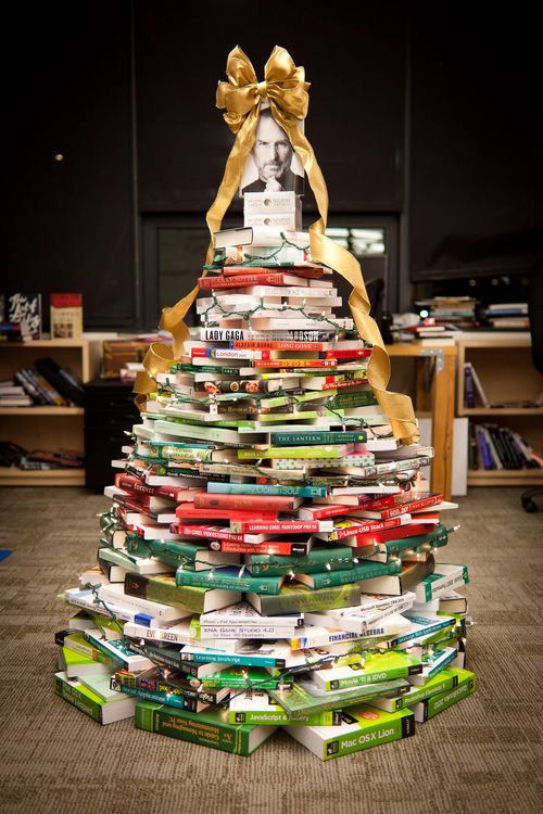 Steve Jobs Apple books Christmas tree