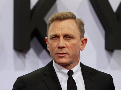 Daniel Craig