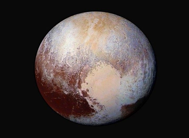 Pluto atmosphere false colour image