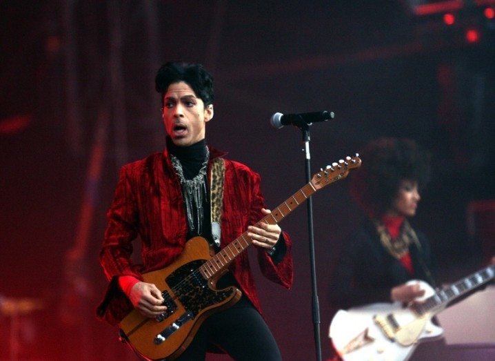 Prince withdraws from Spotify