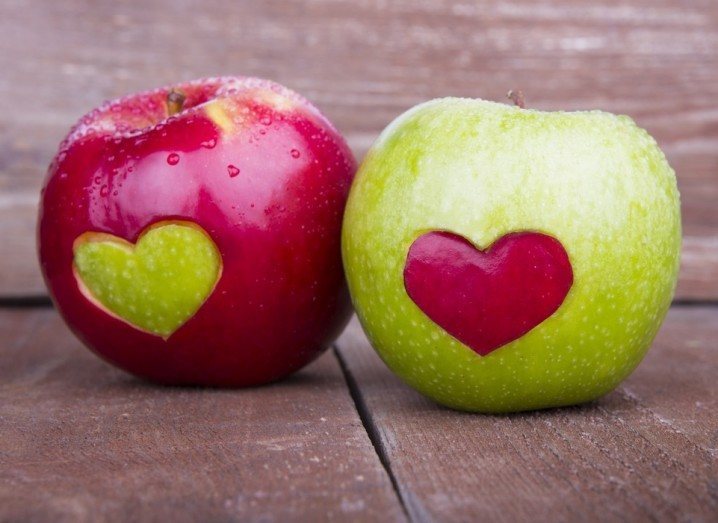 Apple hearts