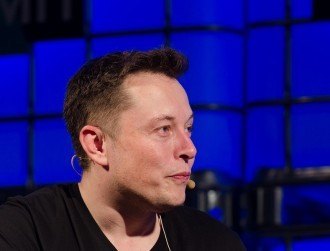 Musk considering tender offer to get Twitter one way or another
