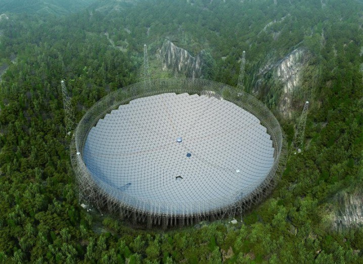 FAST-China-radio-telescope