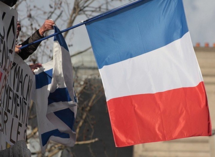 Paris attacks French flag
