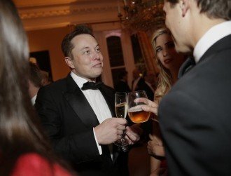 Elon Musk’s $44bn Twitter takeover deal is back on