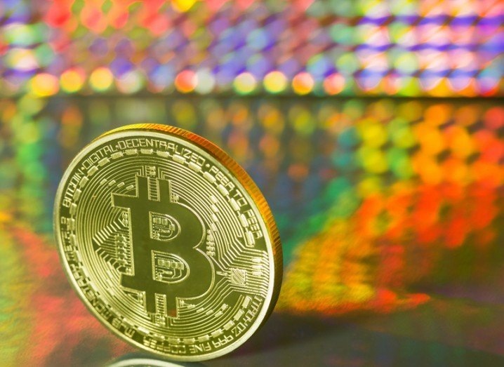 Bitcoin blockchain smart plug