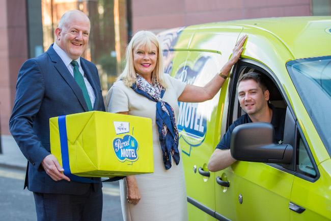 Nightline CEO John Tuohy, Minister for Jobs, Enterprise and Innovation, Mary Mitchell O’Connor and Mark Baker, premium fleet driver. Image via Naoise Culhane