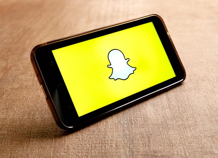 New Snapchat Groups feature lets 16 friends chat at once