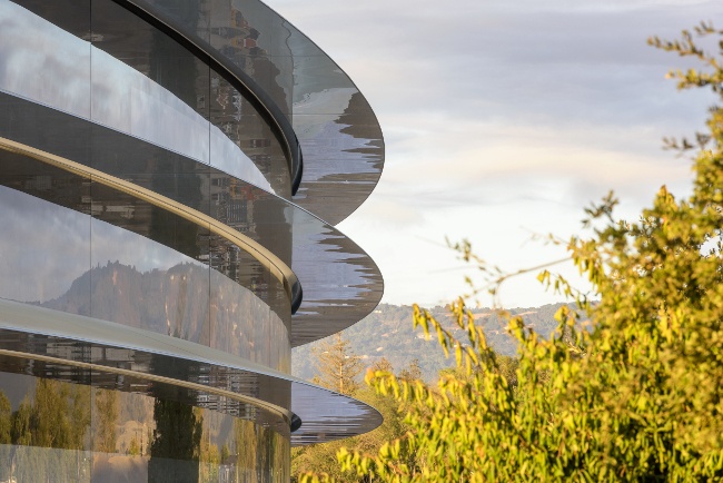 Apple workers to occupy ‘spaceship’ Apple Park from April