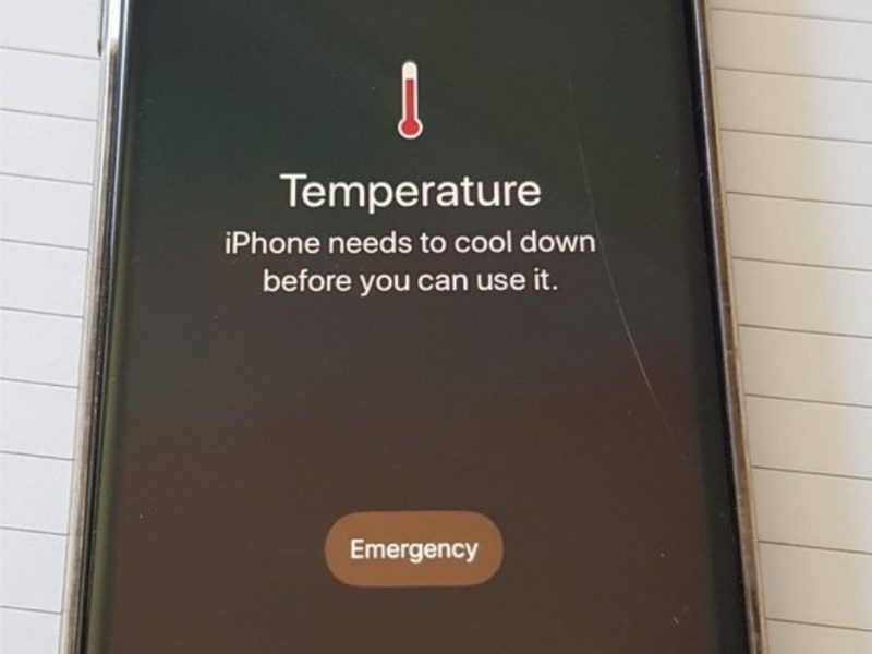 Record-setting heatwave cuts users off from overheating iPhones