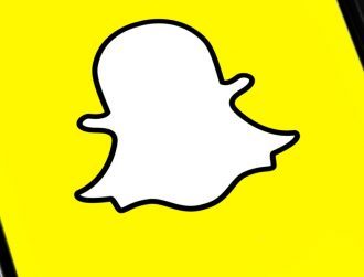 What was the Snapchat AI glitch all about?