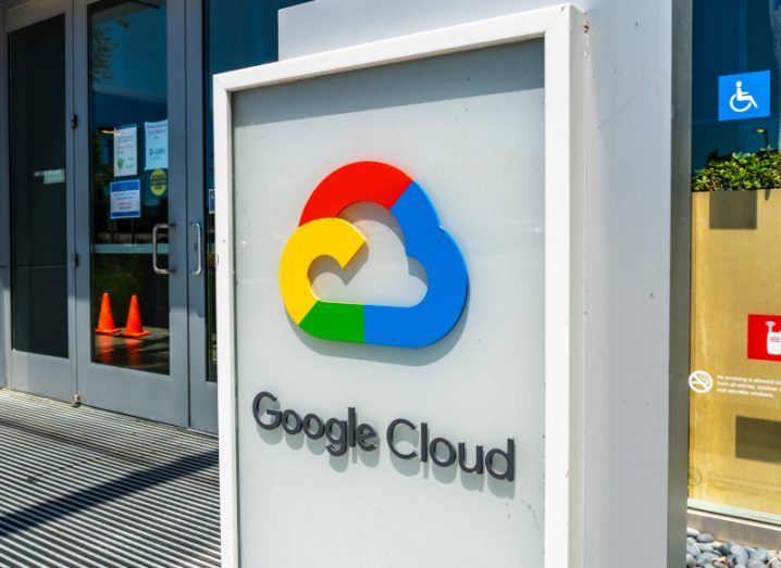 Logo of Google Cloud in front of a building.