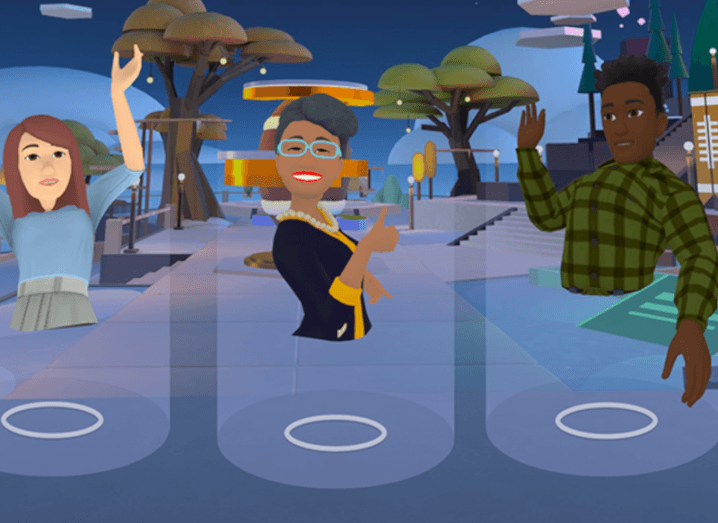 Illustration of legless VR avatars next to each other with circles around them to indicate personal boundaries.