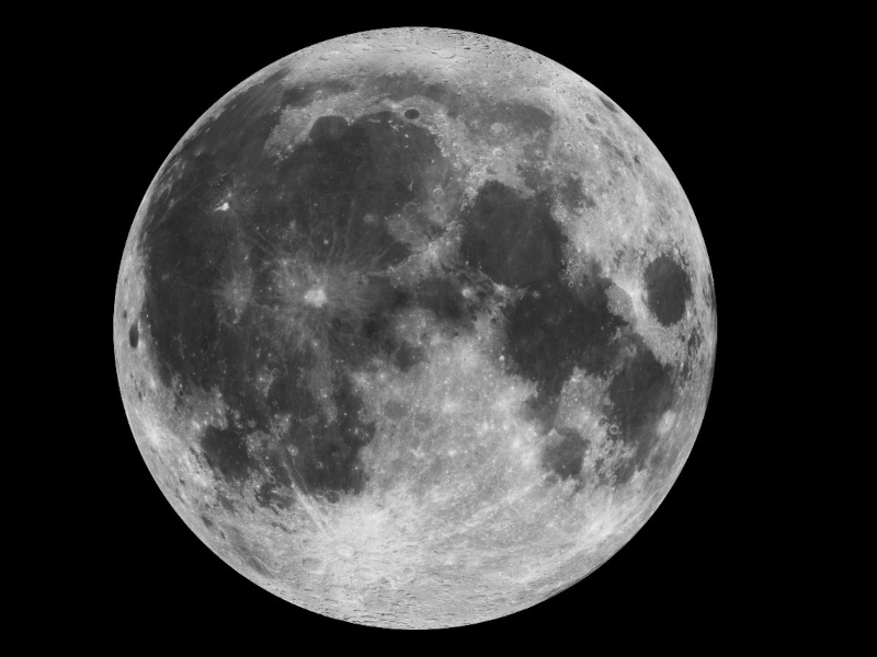 Un oggetto spaziale del peso di quattro tonnellate si scontra con la luna