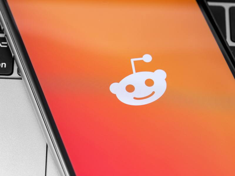 Reddit snaps up Spell to boost user experience with machine learning