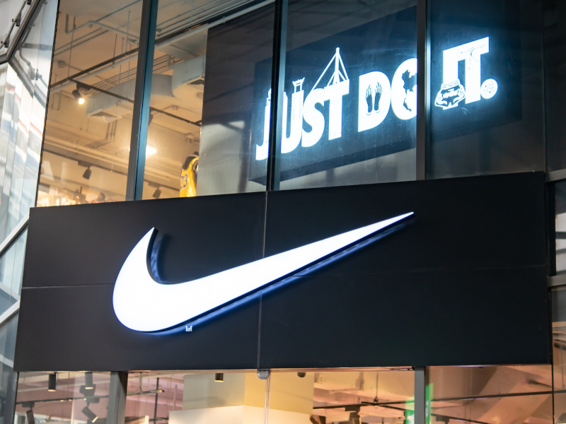 Nike meluncurkan platform NFT untuk menjual sepatu dan kaus virtual