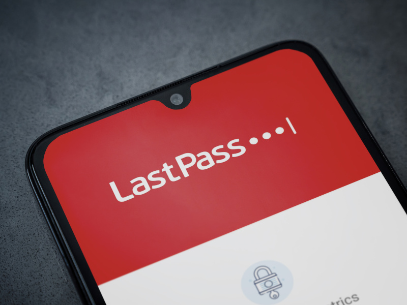 LastPass mengonfirmasi peretas mencuri data pelanggan dari penyimpanan cloud