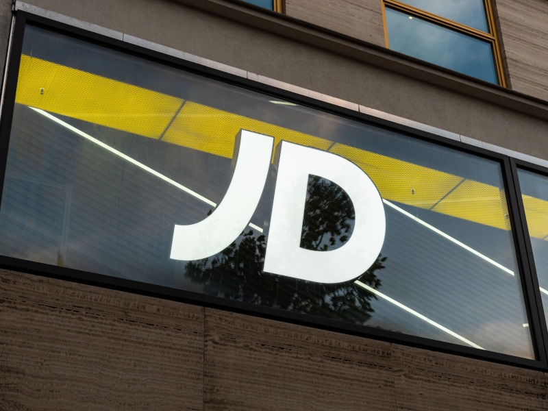 JD Sports mengatakan data 10 juta pelanggan mungkin telah diakses dengan cara diretas