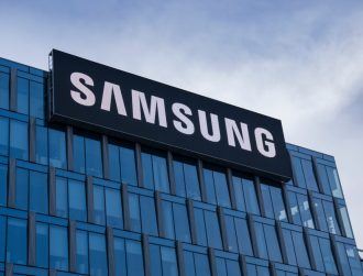 Samsung to cut chip production amid severe profit plunge