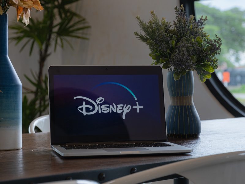 Disney+ berencana menaikkan harga bebas iklan setelah kehilangan 4 juta pelanggan