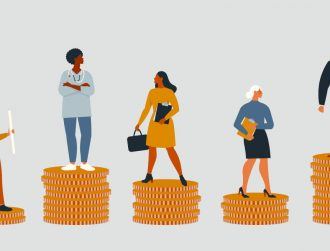 Female students have lower earnings expectations, except in tech
