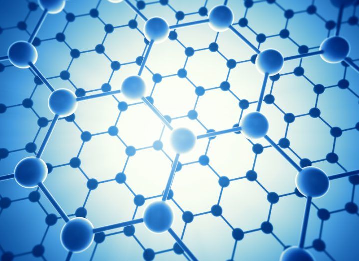 Illustration of layers of graphene, connected to each other in hexagonal shapes.