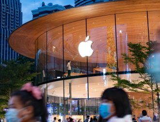 Apple offers small entry to its walled garden with RCS adoption