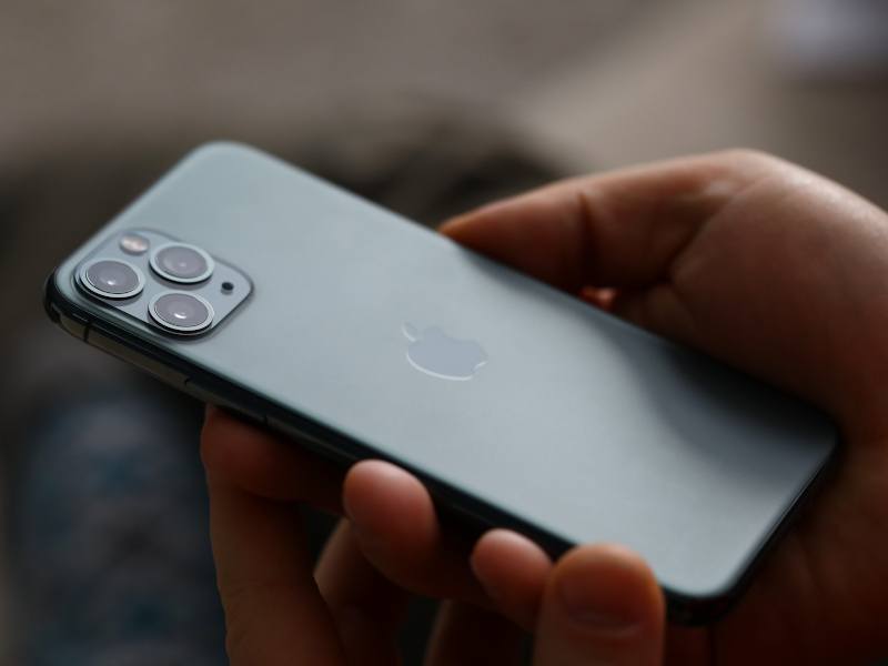 Los iPhone tienen protección de dispositivo robada para proteger datos vitales