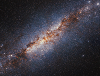 James Webb finds frenzy of activity in starburst galaxy