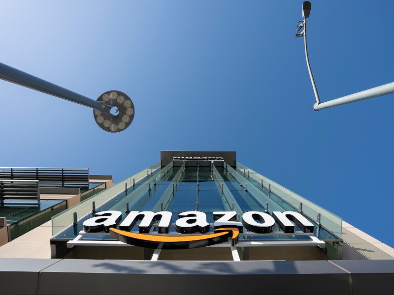 Amazon posts strong earnings as AWS income soars